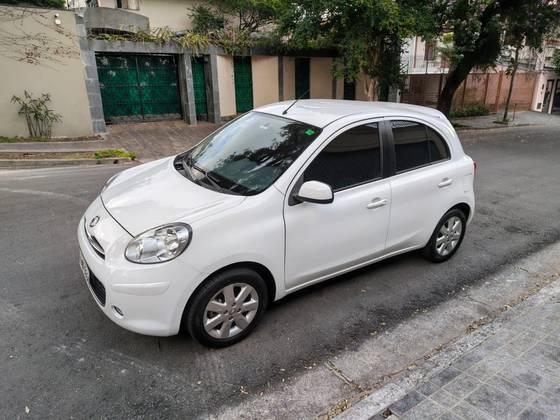 NISSAN MARCH 1.6 SV 16V FLEX 4P MANUAL NISSAN MARCH 1.6 SV 16V FLEX 4P MANUAL